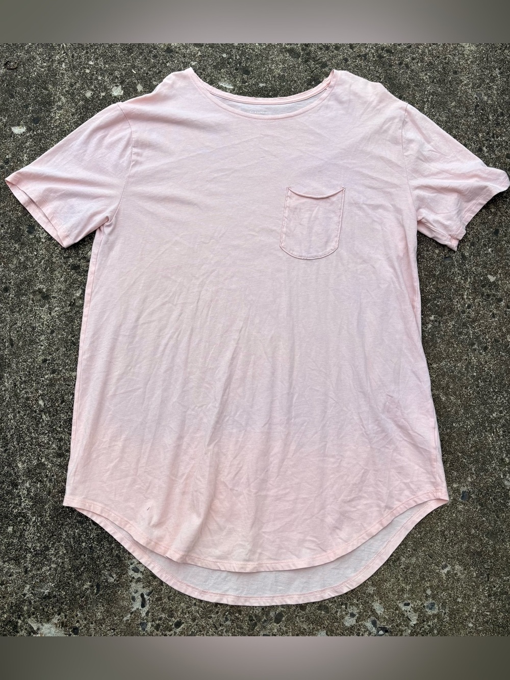 No Boundaries Light Pink Short-Sleeve Pocket Tee